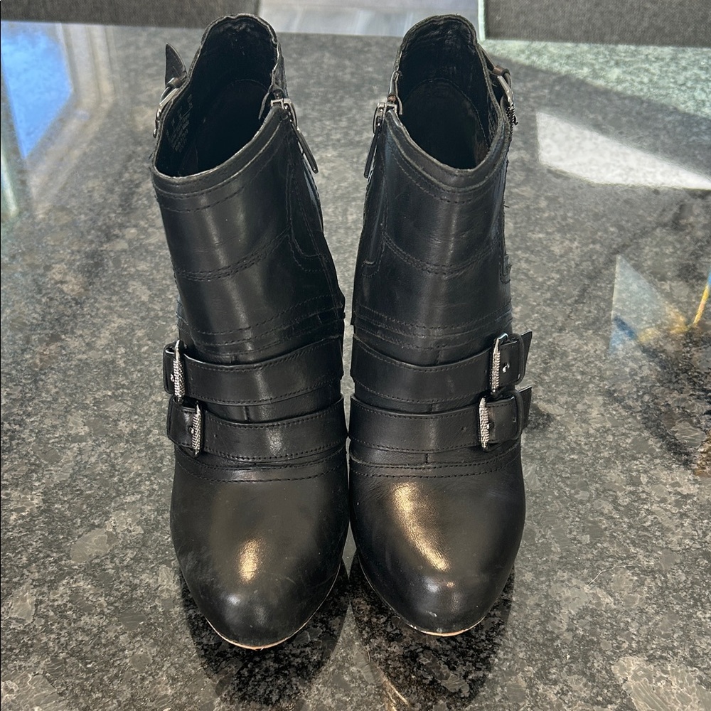 Sam Edelman 7 Black Buckle Ankle Booties 7